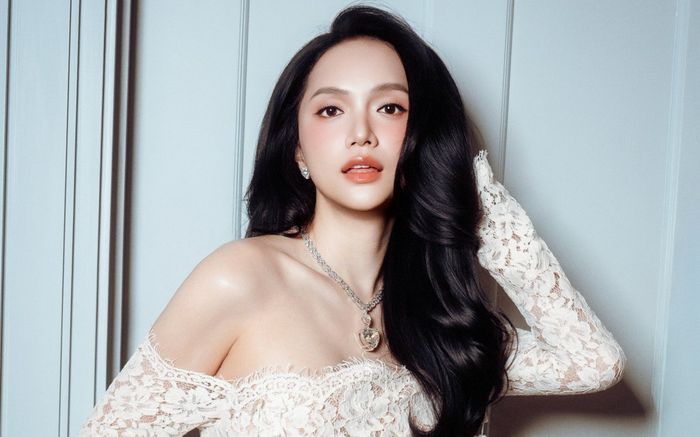 Hương Giang bị người đẹp Philippines 'vượt mặt'