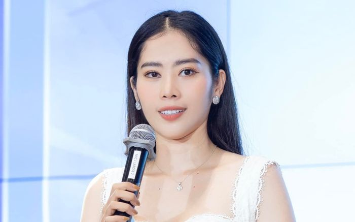 Nam Em chính thức đi thêm bước nữa