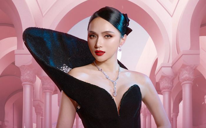 Cuộc thi hoa hậu Hương Giang tham gia gặp sự cố phải tạm hoãn