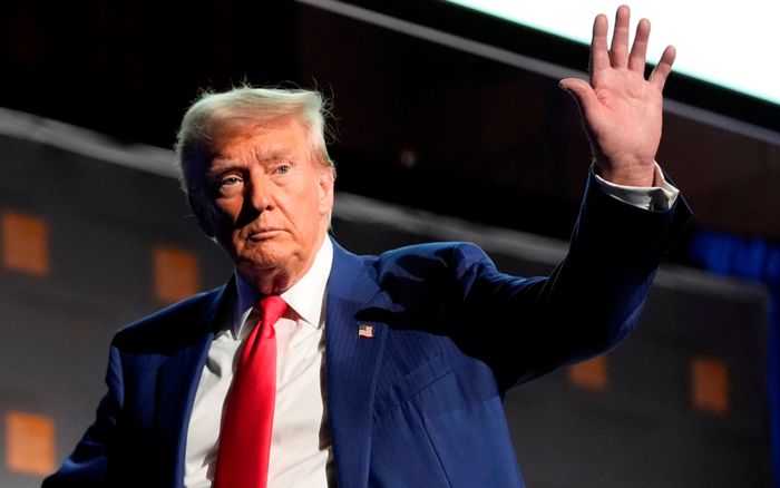 Có gì trong tài liệu UFO sắp được ông Donald Trump công bố?