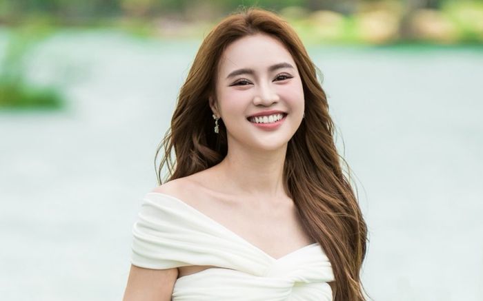 Ninh Dương Lan Ngọc trở lại sau 4 năm vắng bóng