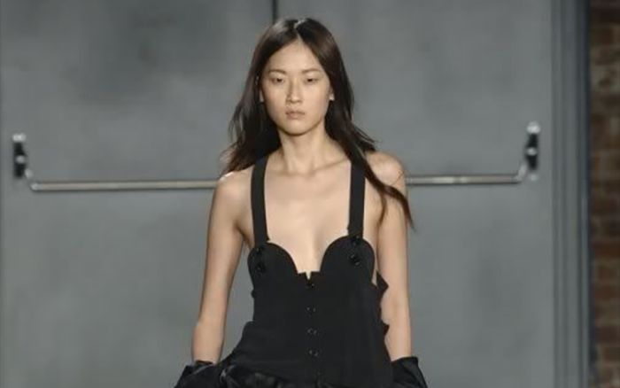 Siêu mẫu Hye Park sinh con thứ hai