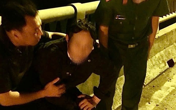 Kịp thời ngăn chặn người đàn ông 50 tuổi có ý định tiêu cực