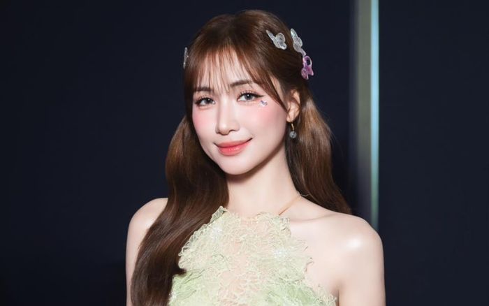Hòa Minzy lên tiếng cảnh báo