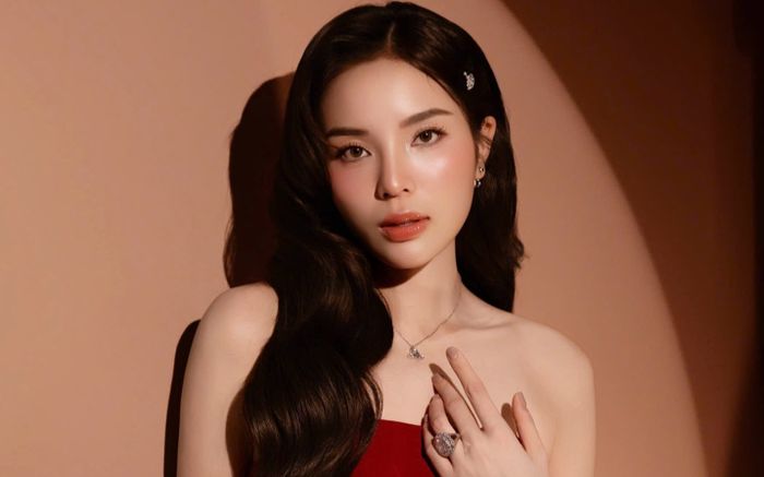 Kỳ Duyên tiếp tục sau số tiền 332 tỷ đồng