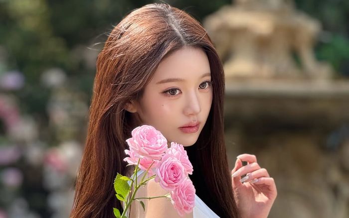 Vẻ đẹp của Jang Won Young gây xôn xao cõi mạng