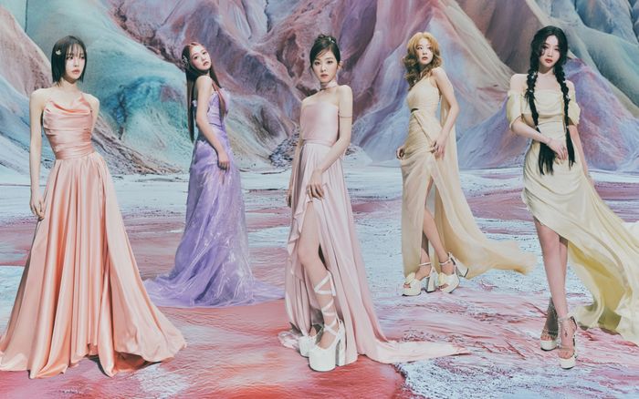 Red Velvet xác nhận tái xuất với đội hình đầy đủ sau hơn 2 năm