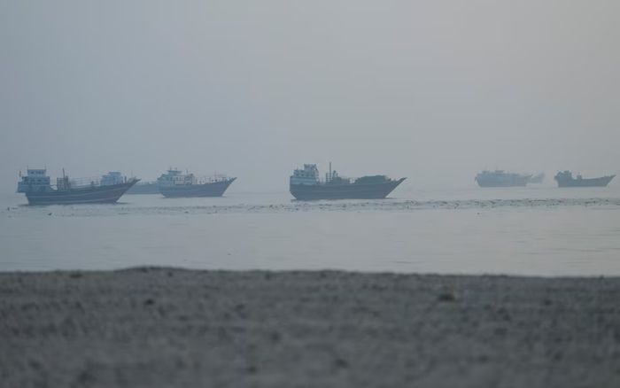Mỹ và Iran nhất trí mở lại eo biển Hormuz