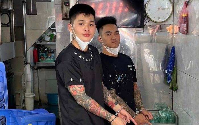 Đã rõ chân dung 2 đối tượng trong vụ vác điếu cày đánh người trên phố Lê Duẩn
