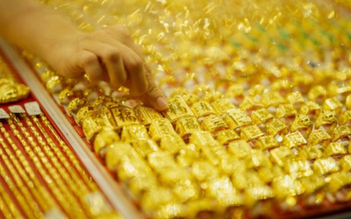Tin tài chính hôm nay 16/6: Vàng tiếp tục leo cao, USD suy yếu