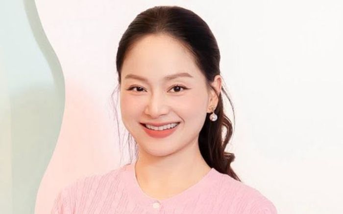 Lan Phương bất ngờ báo tin mừng