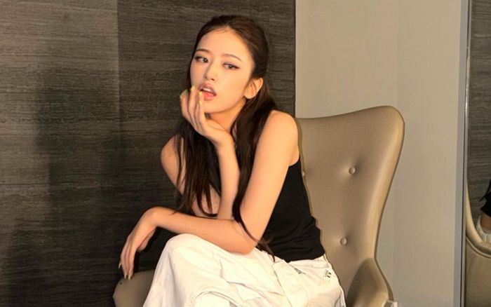 Ahn Yu Jin (IVE) 'gây sốt' với visual đỉnh cao tại Úc, chỉ một ánh nhìn cũng đủ khiến fan đổ gục