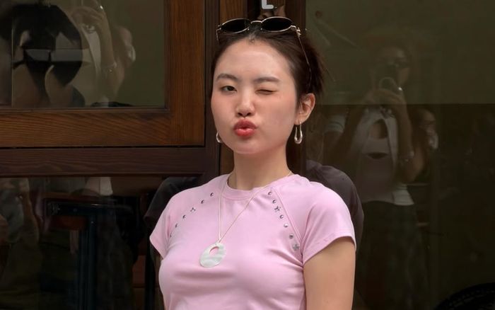 Phương Mỹ Chi được một chàng trai công khai 'anh yêu em'