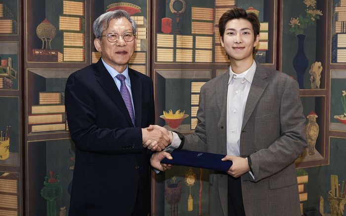 Trưởng nhóm BTS được trao vai trò chưa nghệ sĩ nào từng có tại Hàn Quốc