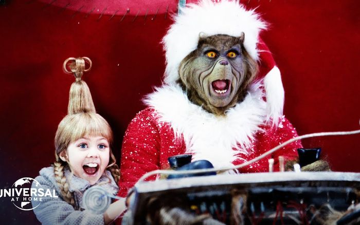 Jim Carrey được đồn trở lại với How The Grinch Stole Christmas 2 sau hơn 25 năm