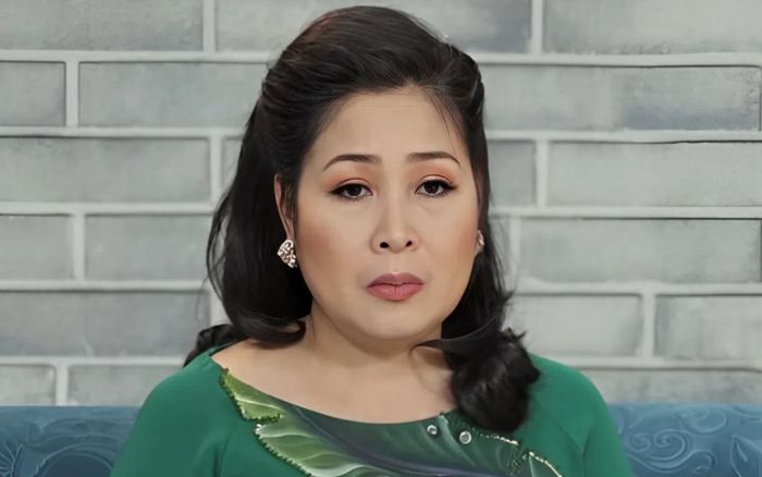 Đã dừng lại đầy tiếc nuối với NSND Hồng Vân