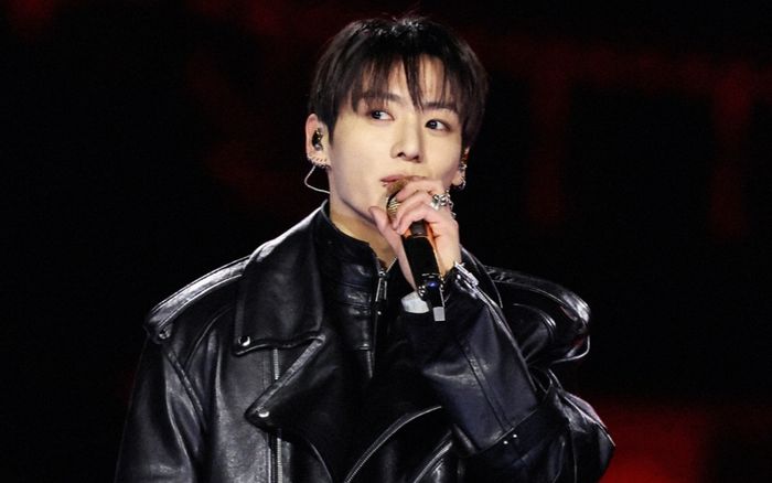 Fan cuồng theo dõi Jungkook 22 lần vẫn được hưởng án treo, cộng đồng ARMY phẫn nộ