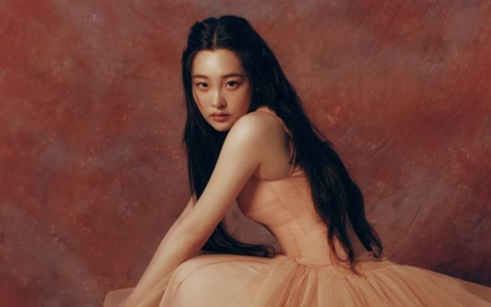 Kim Min Ha gây chú ý với vóc dáng gầy gò khiến người hâm mộ lo lắng