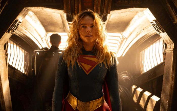 Supergirl gây tranh luận, bị chấm điểm thấp trên Rotten Tomatoes