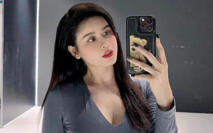 Buồn cho Trương Quỳnh Anh