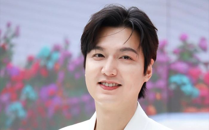 Lee Min Ho bất ngờ trước tình cảm của người hâm mộ toàn cầu
