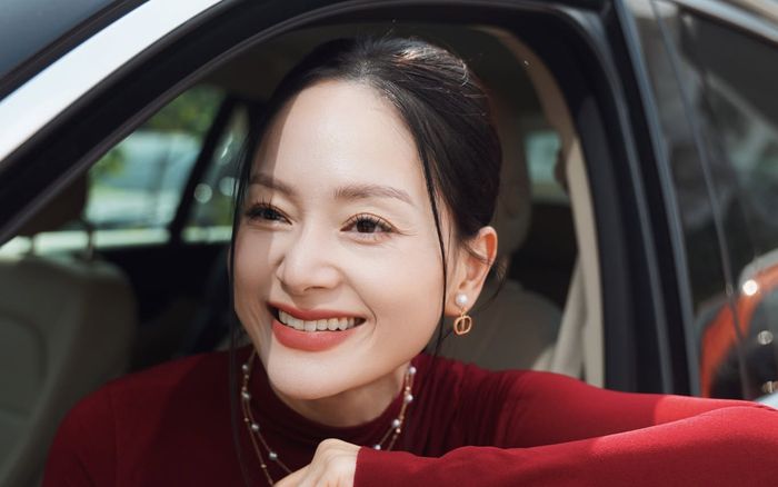 Mừng cho Lan Phương đã tìm thấy tình yêu bền chặt ở tuổi 43