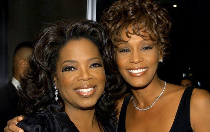 Gia đình Whitney Houston phản bác Oprah Winfrey