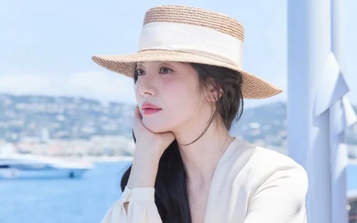 Song Hye Kyo chia tay công ty sau 14 năm