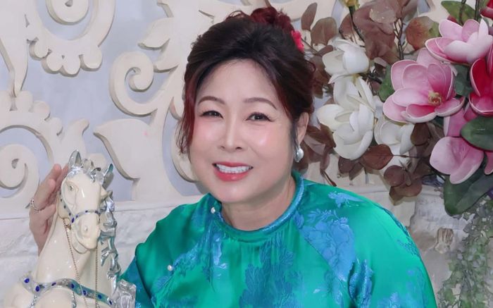 NSND Hồng Vân sau số tiền 14 tỷ đồng