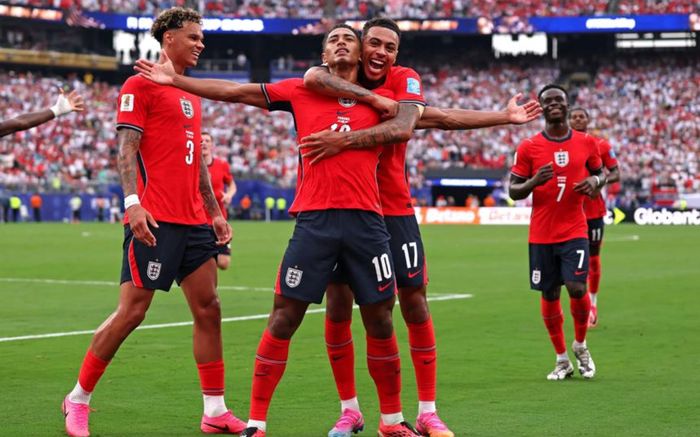 Bellingham tỏa sáng, tuyển Anh giành ngôi nhất bảng World Cup 2026