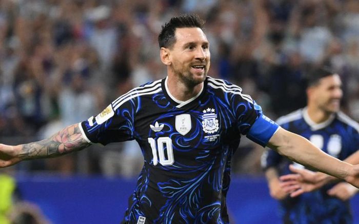 World Cup 2026 khép lại vòng bảng: Messi rực sáng, Ronaldo mờ nhạt