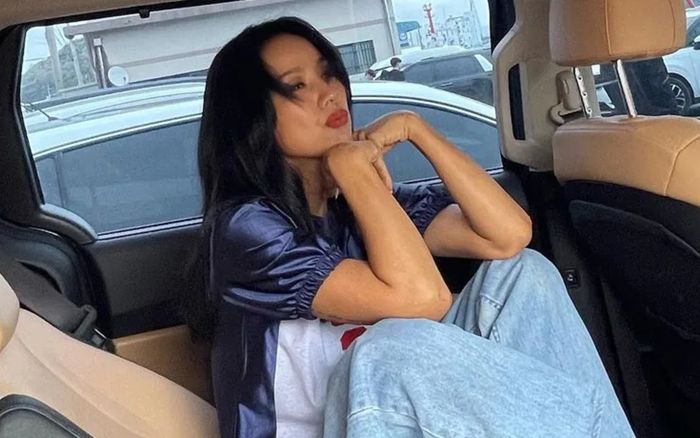 Lee Hyori gây sốt với màn 'lột xác' ngoạn mục
