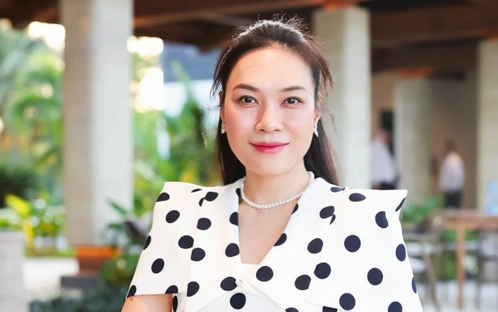 Một nam đạo diễn 100 tỷ công khai bày tỏ với Mỹ Tâm