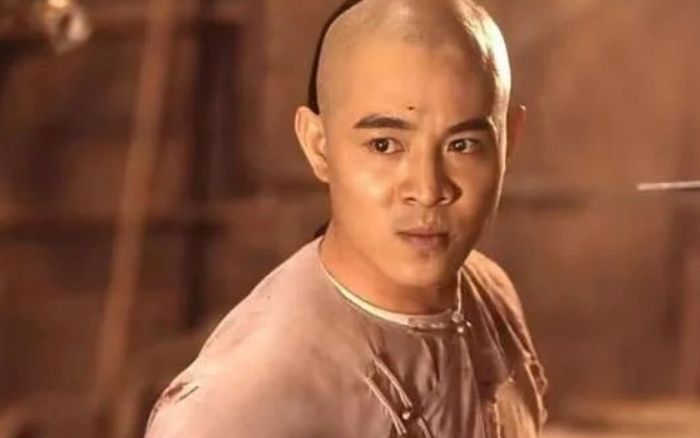Lý Liên Kiệt phủ nhận bỏ mặc hai con gái với vợ cũ