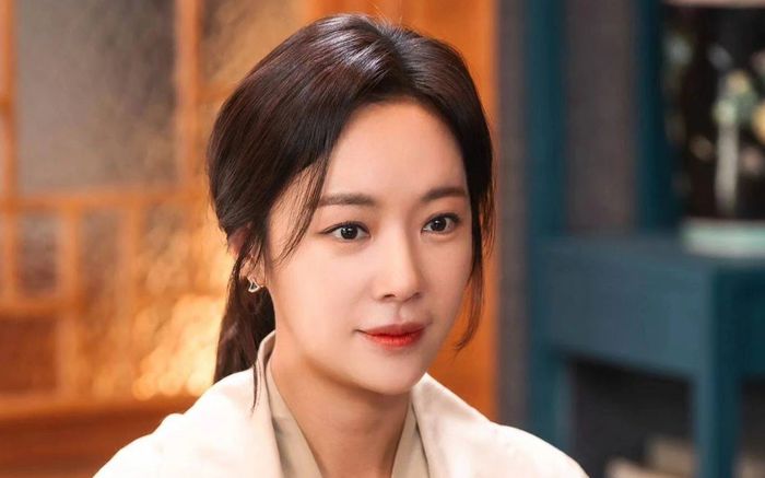 Hwang Jung Eum sau ồn ào biển thủ 4,34 tỷ won
