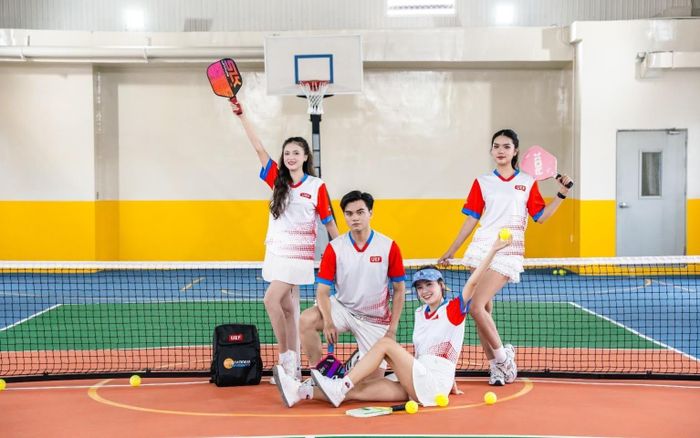 UEF đưa vào giảng dạy Pickleball và bóng rổ với không gian thể thao hiện đại