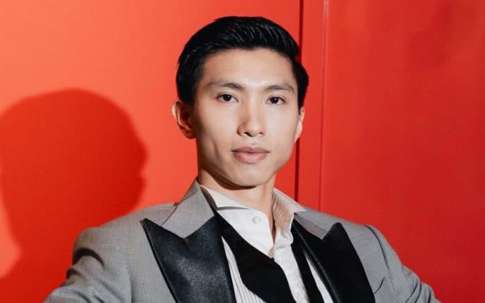 Bất ngờ với 6 tỷ đồng cho hậu vệ Đoàn Văn Hậu