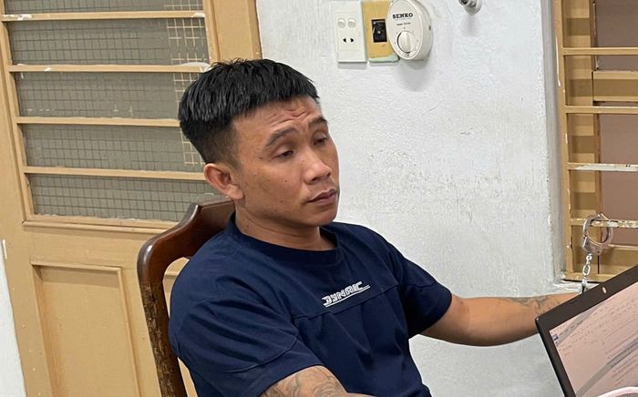 Chiếc tủ nhựa 'tố cáo' bí mật giấu kín của gã đàn ông