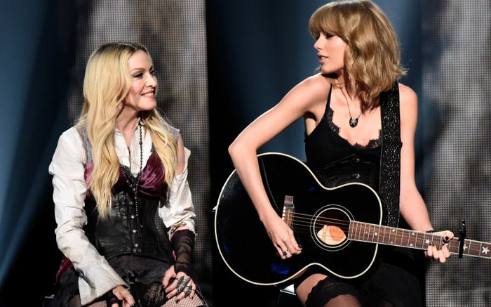 Madonna 'vượt mặt' Taylor Swift