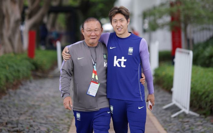 Người hâm mộ phản ứng khi HLV Park Hang Seo đã đến World Cup 2026