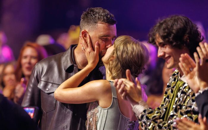 Toàn cảnh lễ cưới Taylor Swift và Travis Kelce: Thời gian, địa điểm, khách mời và những điều đáng chú ý