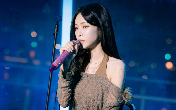 'Quái vật nhạc số' Heize rời P NATION