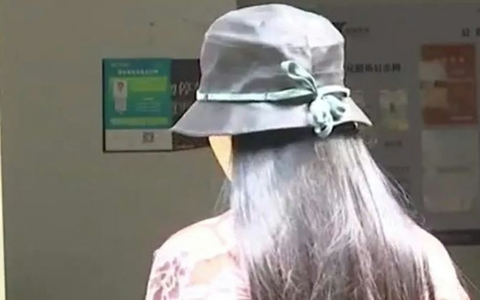 Kiểm tra vì tiền điện tăng cao bất thường, người phụ nữ phát hiện bí mật tồn tại suốt 17 năm