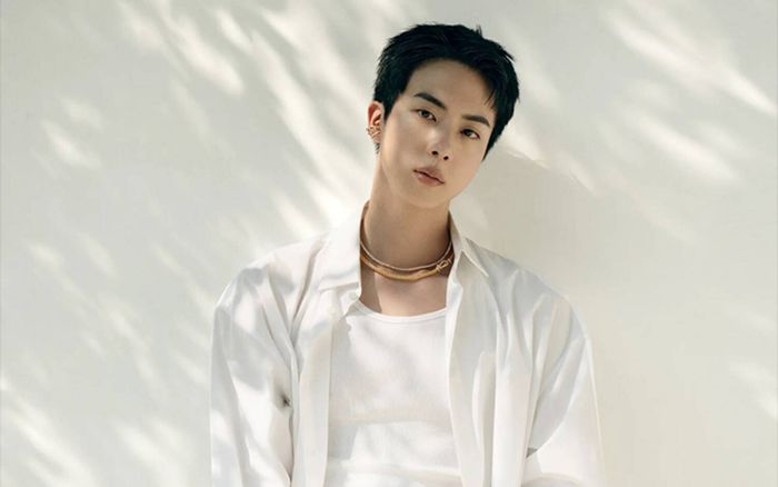 Jin (BTS): 'Có lẽ âm nhạc đã mang đến cho tôi cuộc sống như ngày hôm nay'