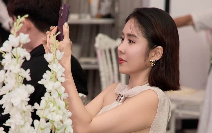 Lê Phương bồi hồi khi hành trình đặc biệt khép lại