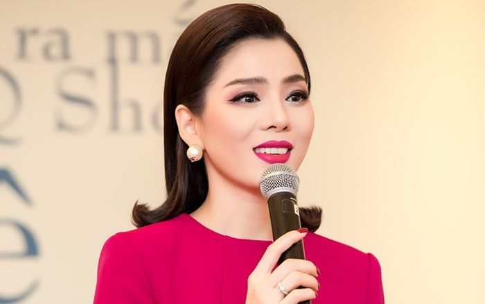 Ca sĩ Lệ Quyên dừng lại sau 7 năm gây tiếc nuối