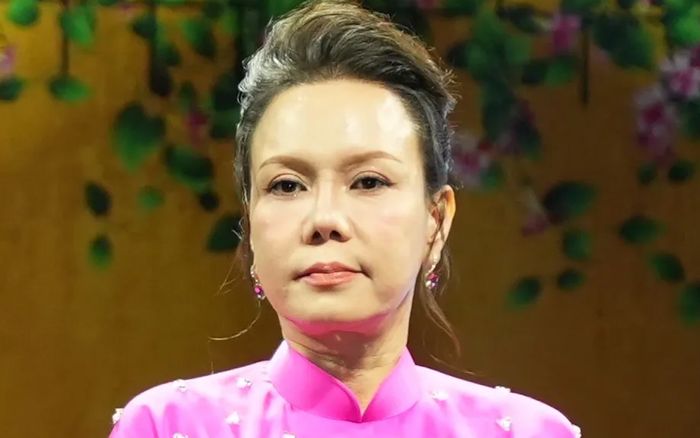 Kỳ vọng vào Việt Hương sau số tiền 127 tỷ đồng