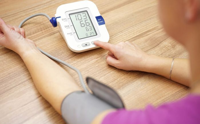 Sai lầm nhiều người mắc khi đo huyết áp tại nhà