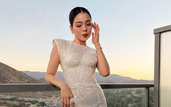 Lệ Quyên đăng đàn đầy ẩn ý