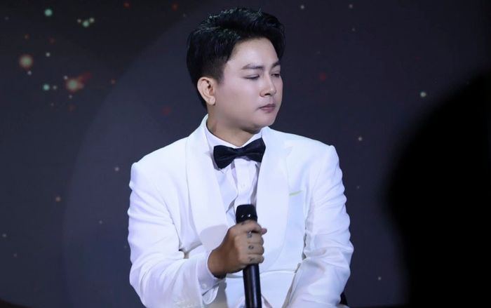 Tiếc nuối với ca sĩ Hoài Lâm